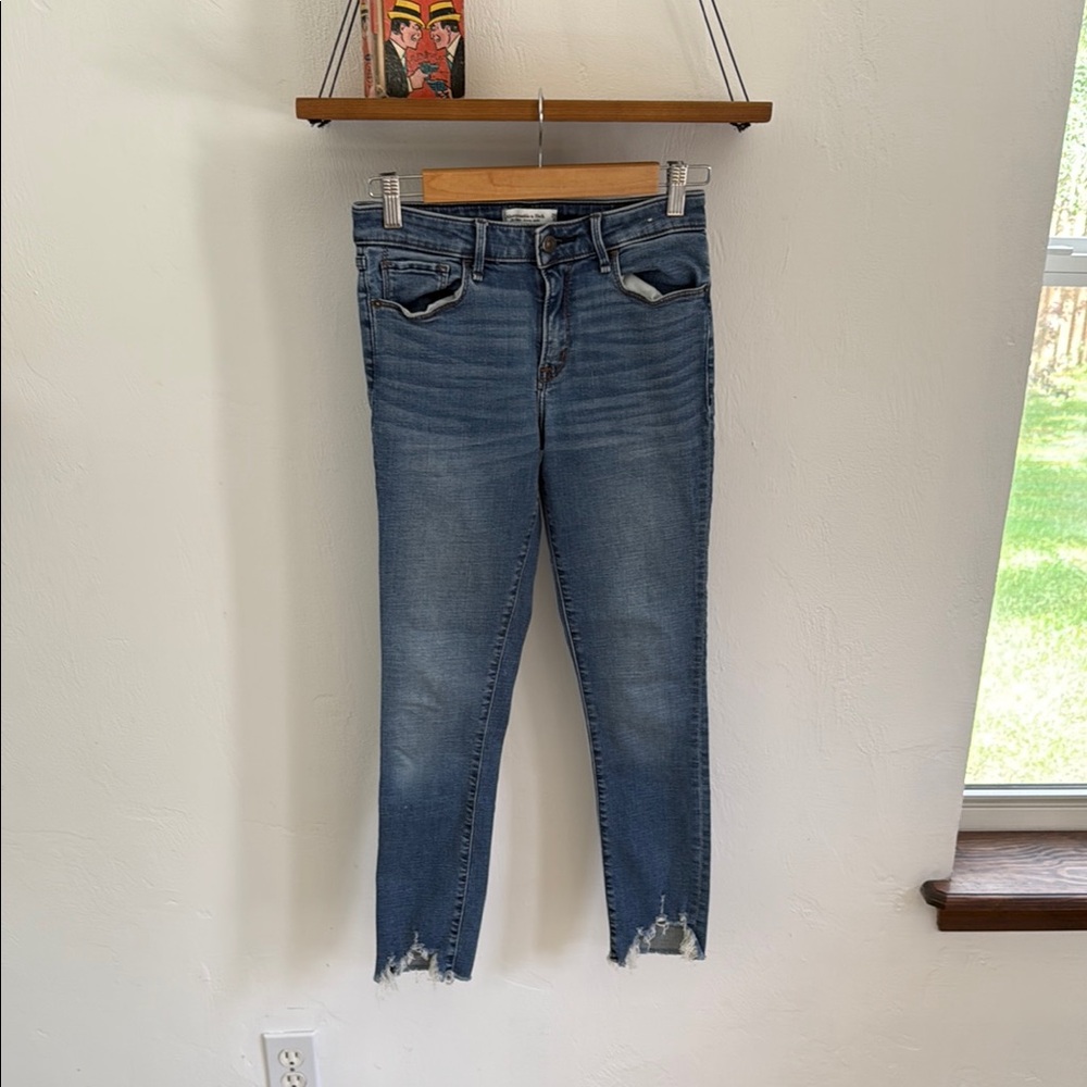 Abercrombie & Fitch Blue Ankle Cropped Jeans with Distressed Hem